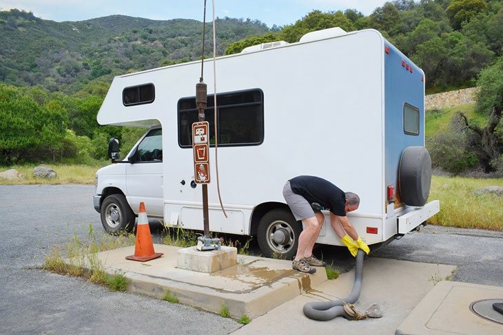 how to clean rv toilet seal